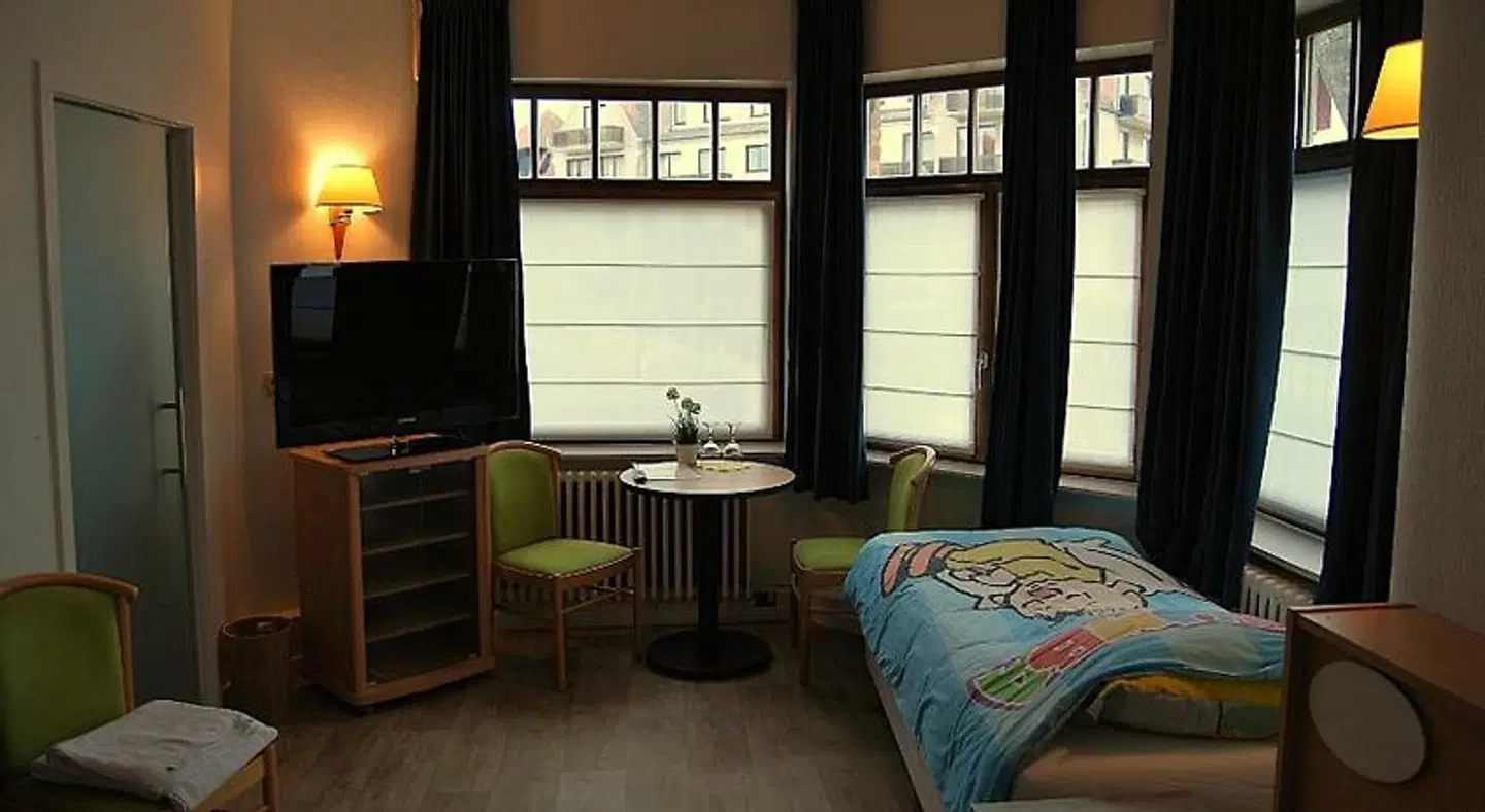 Montana ROOM_EXAMPLE