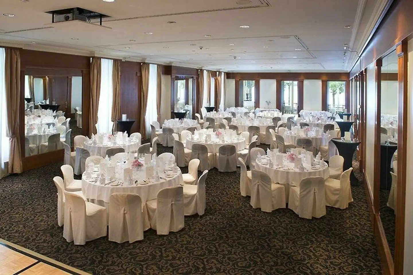 Beau-Rivage Restaurant