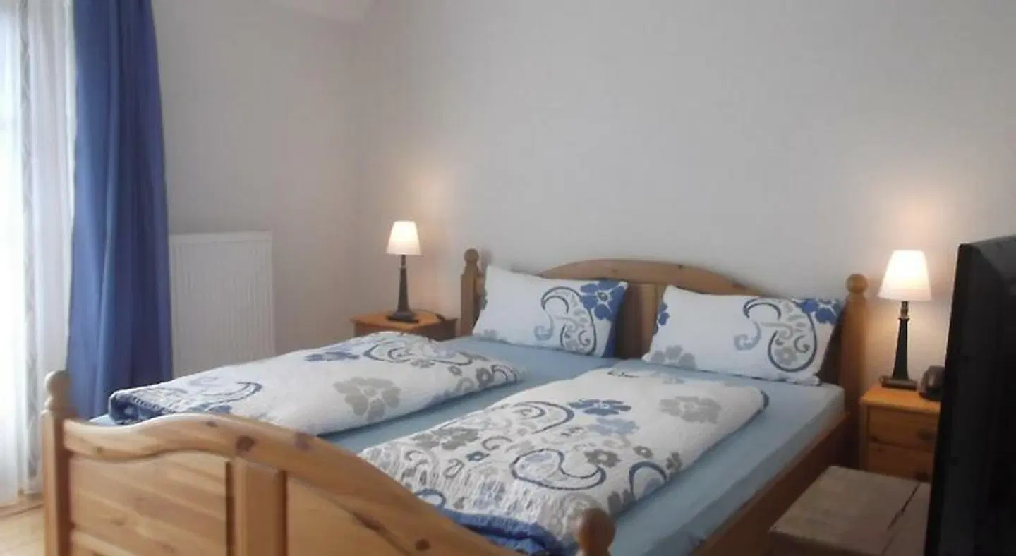 Pfalzer Landhotel Heinrich ROOM_EXAMPLE