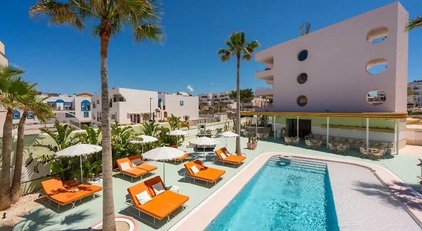 Grand Paradiso Ibiza OUTDOOR_POOL