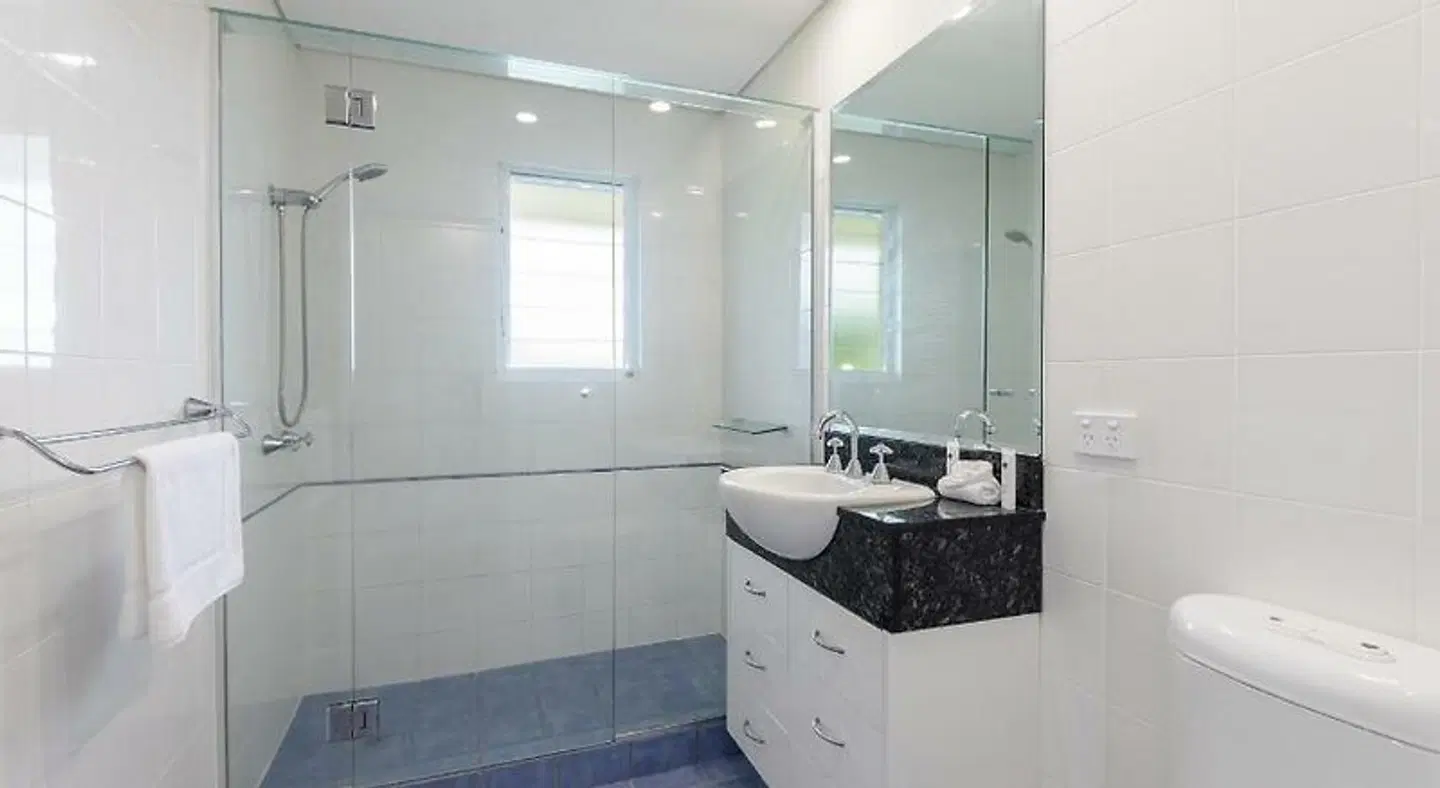 Balboa Apartments Badezimmer