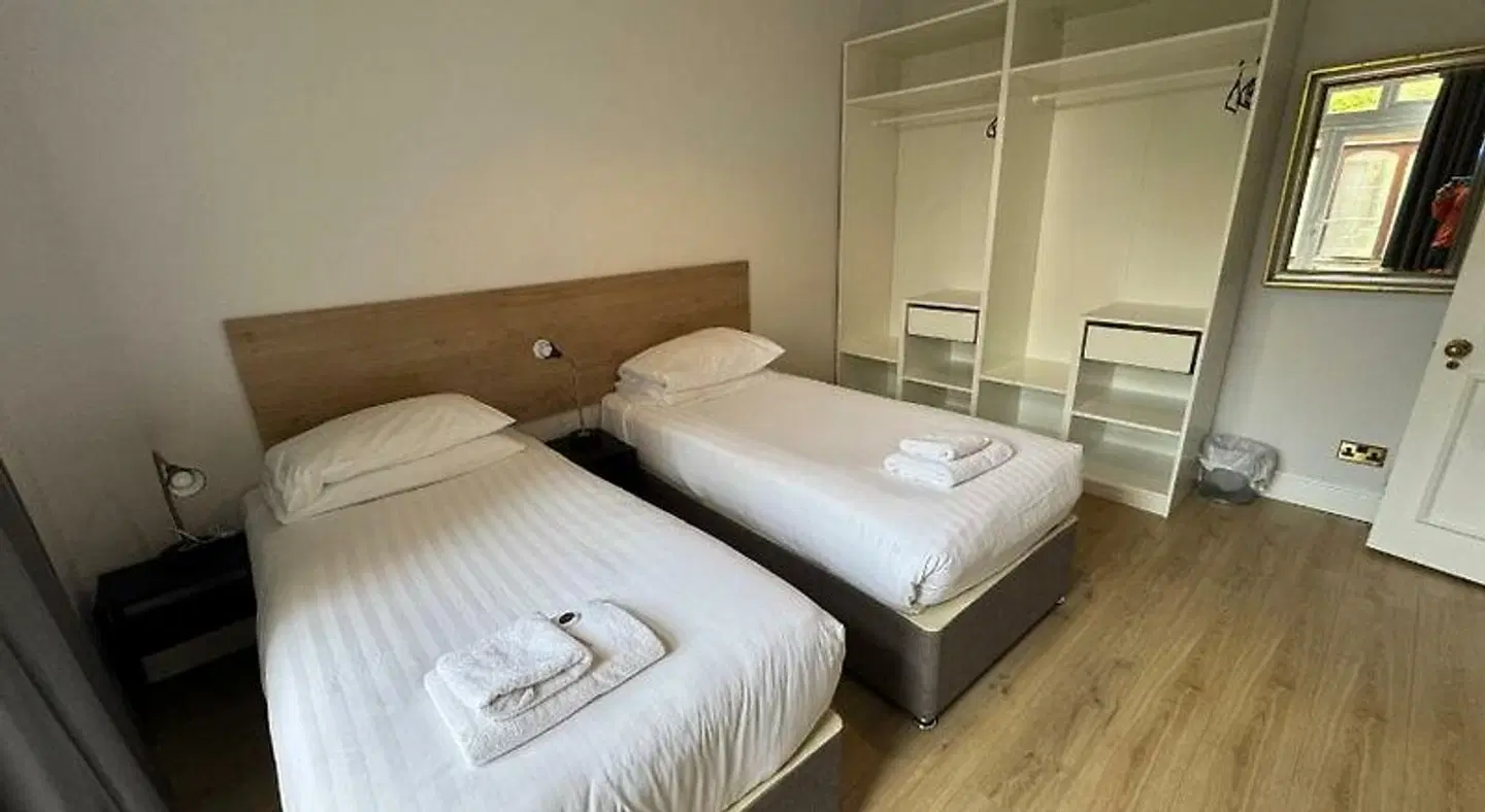 Brentwood Guest House ROOM_EXAMPLE