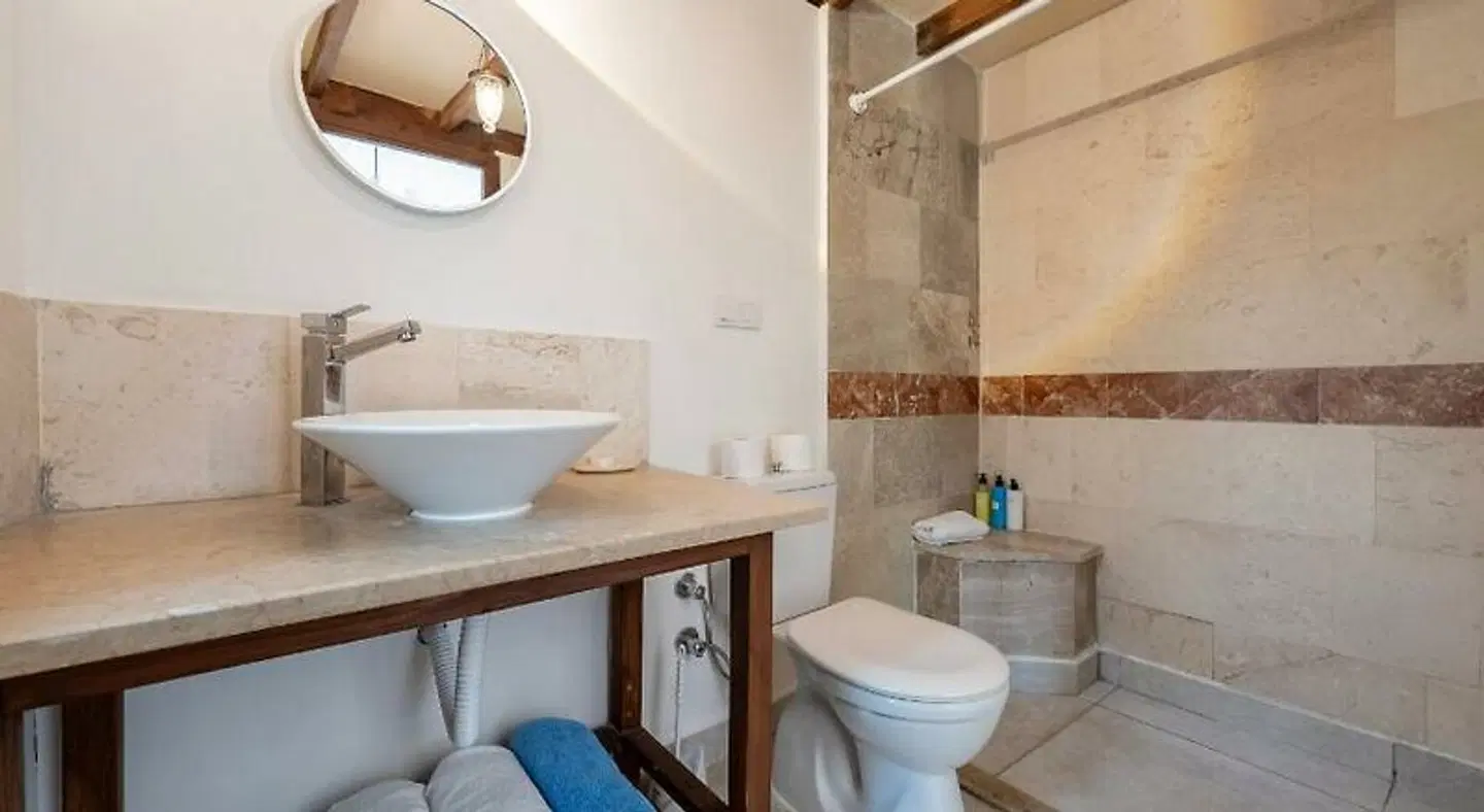 Kabak Avalon Bungalows Badezimmer