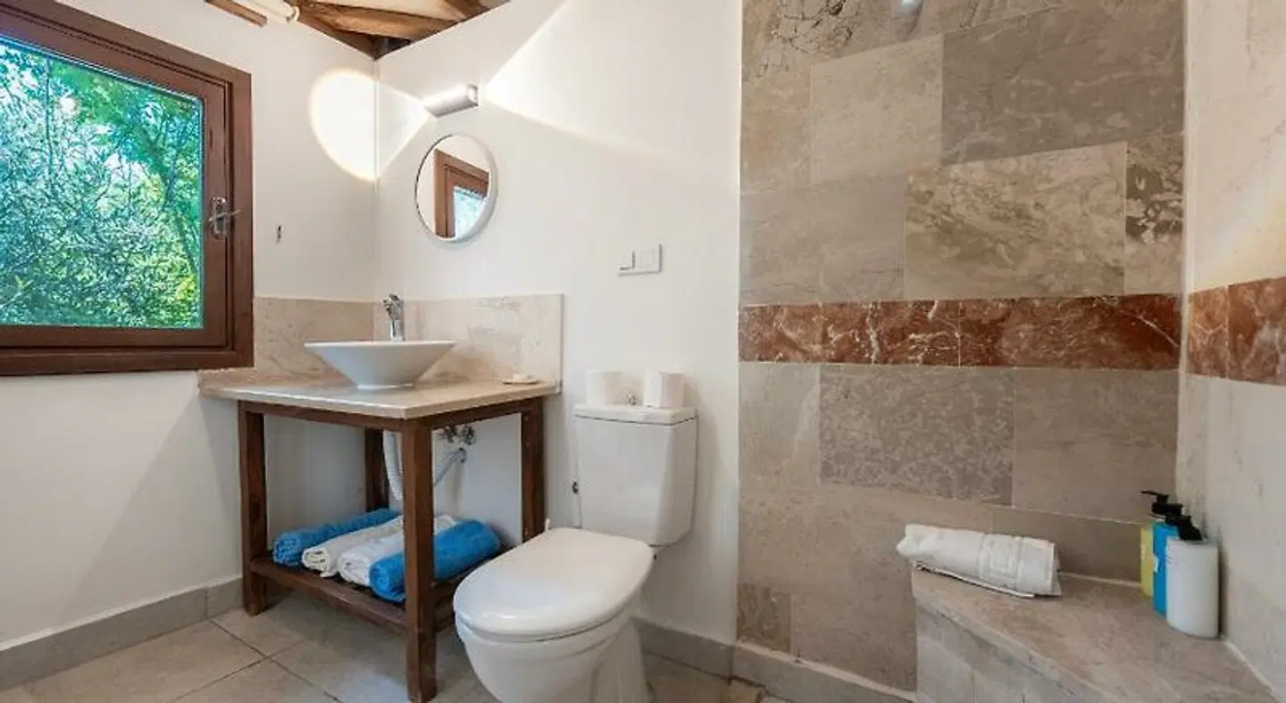 Kabak Avalon Bungalows Badezimmer