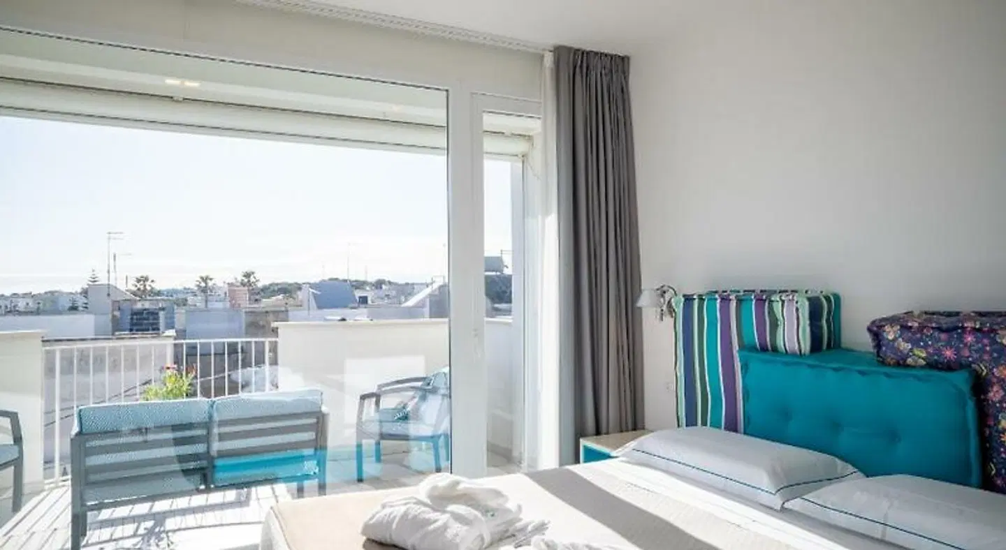 Cico Hotel ROOM_EXAMPLE