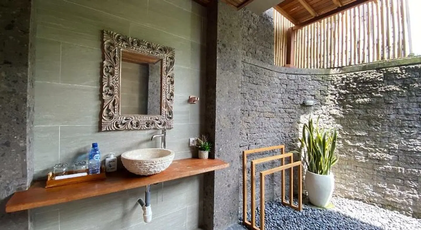 Kubu Sakian Villa Badezimmer