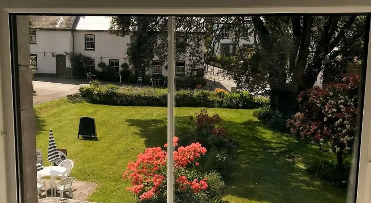 Elerkey Guest House Garten