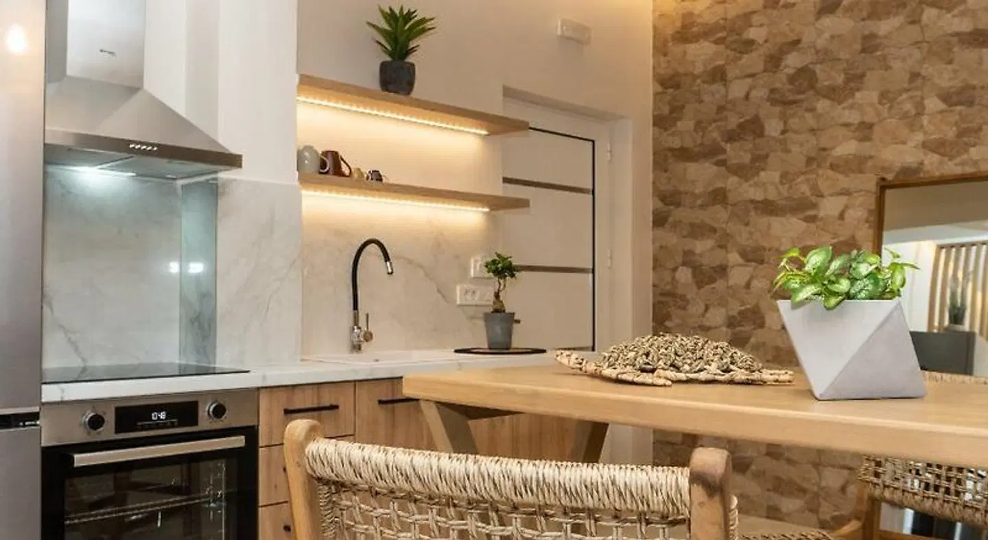 Nikos Studios ROOM_EXAMPLE