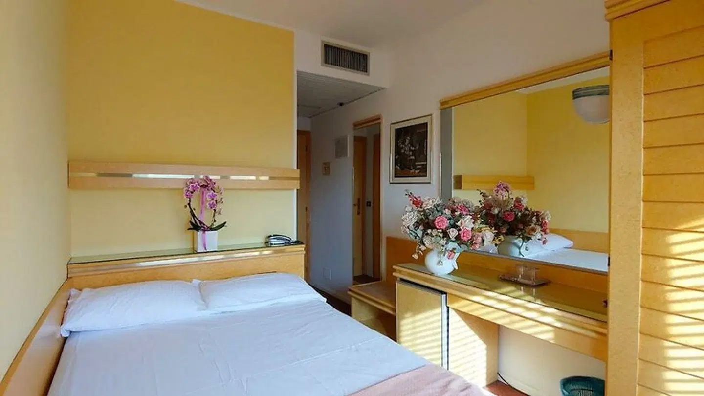 Hotel Antares ROOM_EXAMPLE