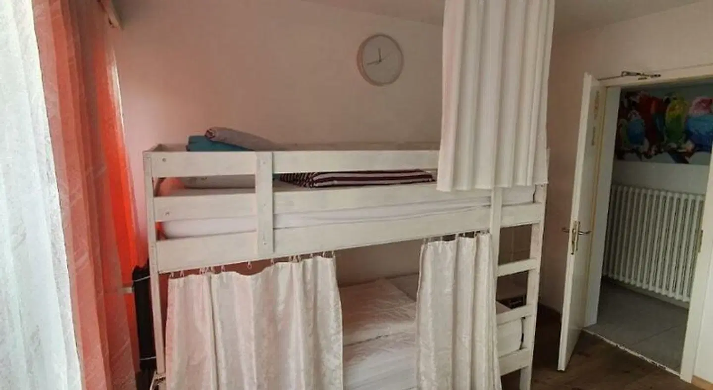 Budget Youth Hostel HEALTH_BEAUTY