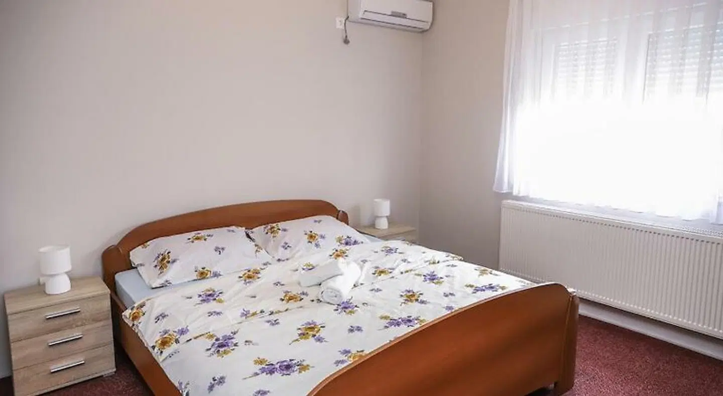 Hotel ZRINSKI ROOM_EXAMPLE