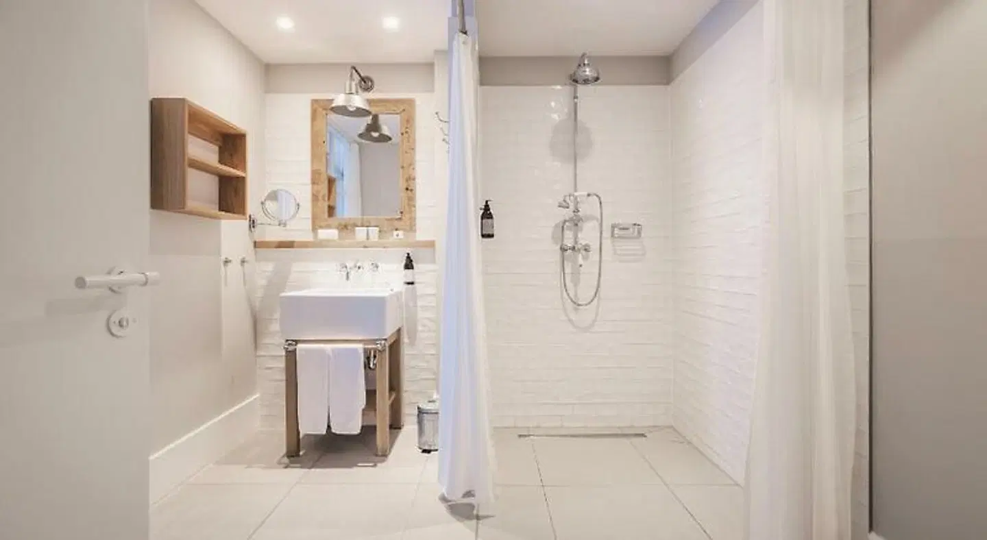 barefoot Hotel Timmendorfer Strand Badezimmer