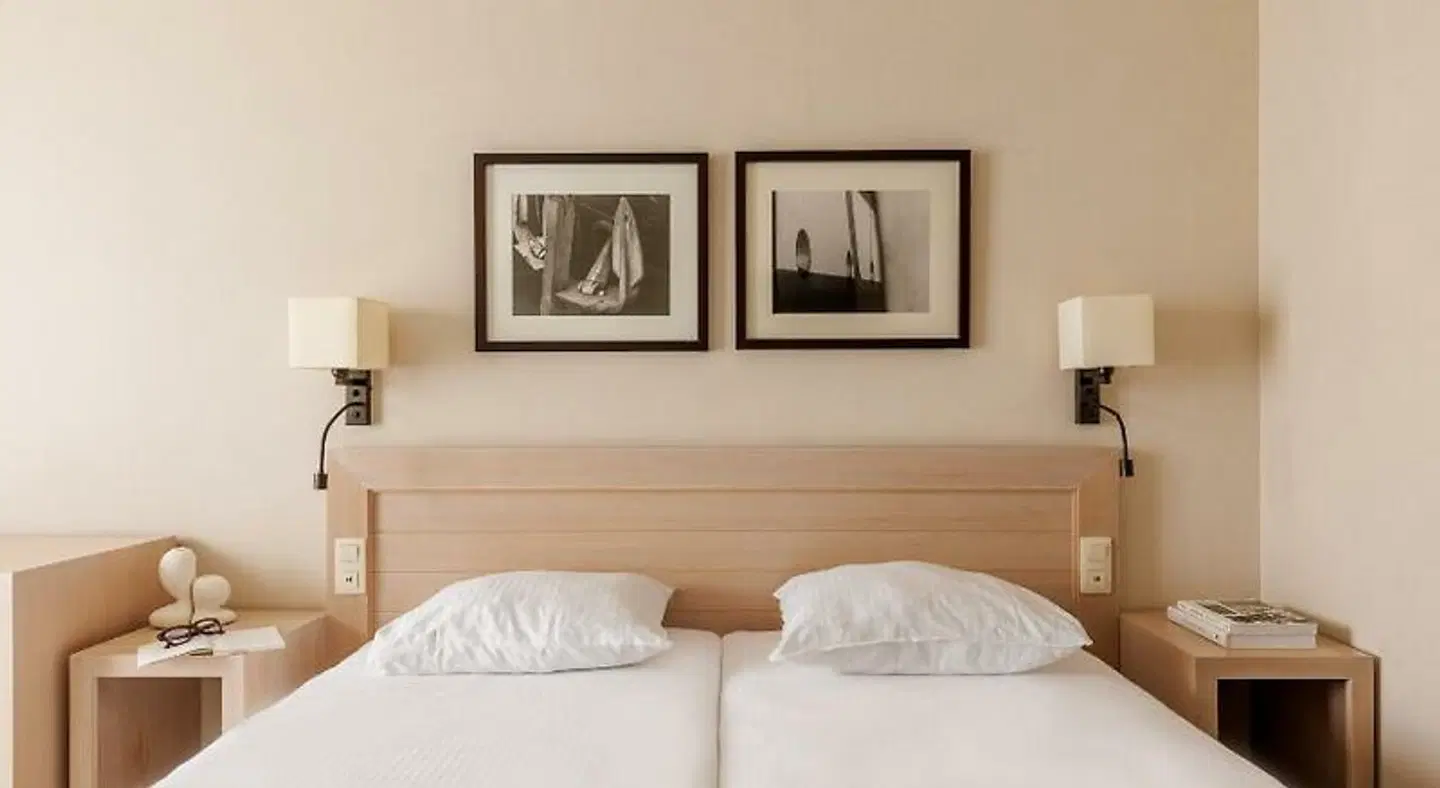 Aazaert Hotel ROOM_EXAMPLE