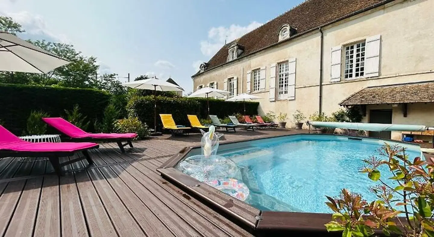 Domaine Pont Juillet OUTDOOR_POOL
