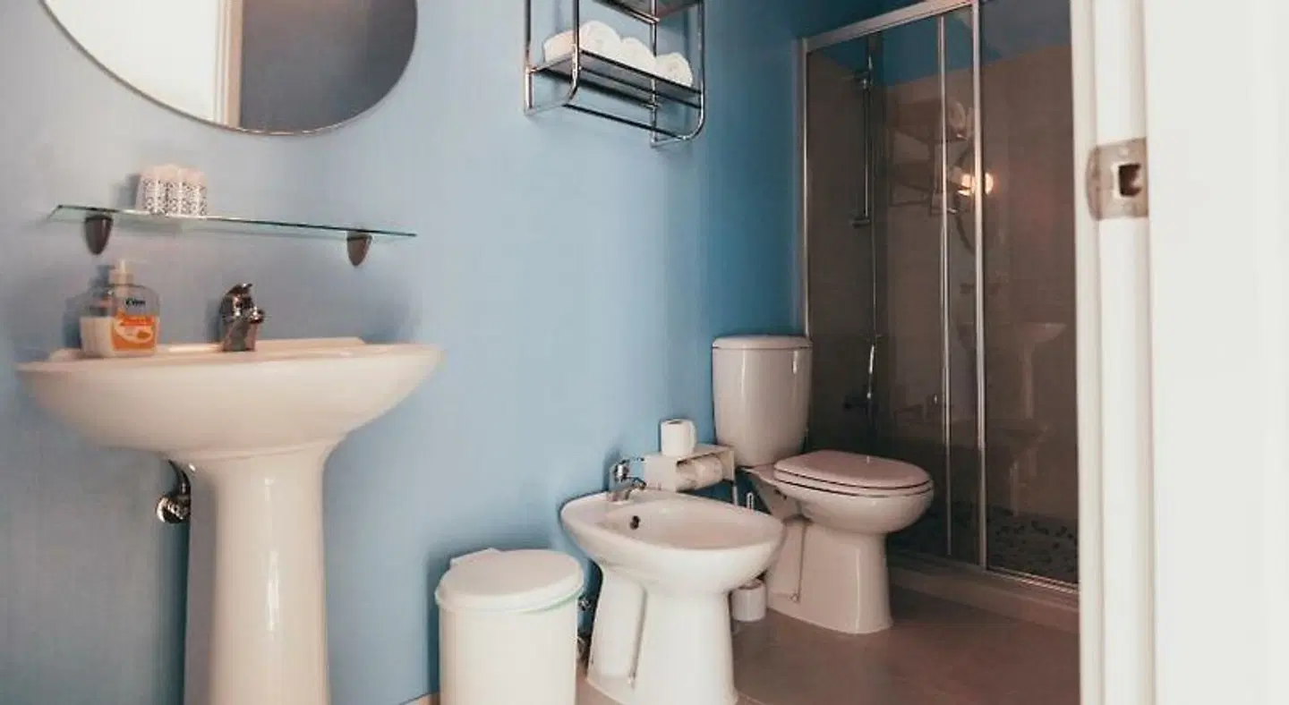 Hostel Leiria Badezimmer