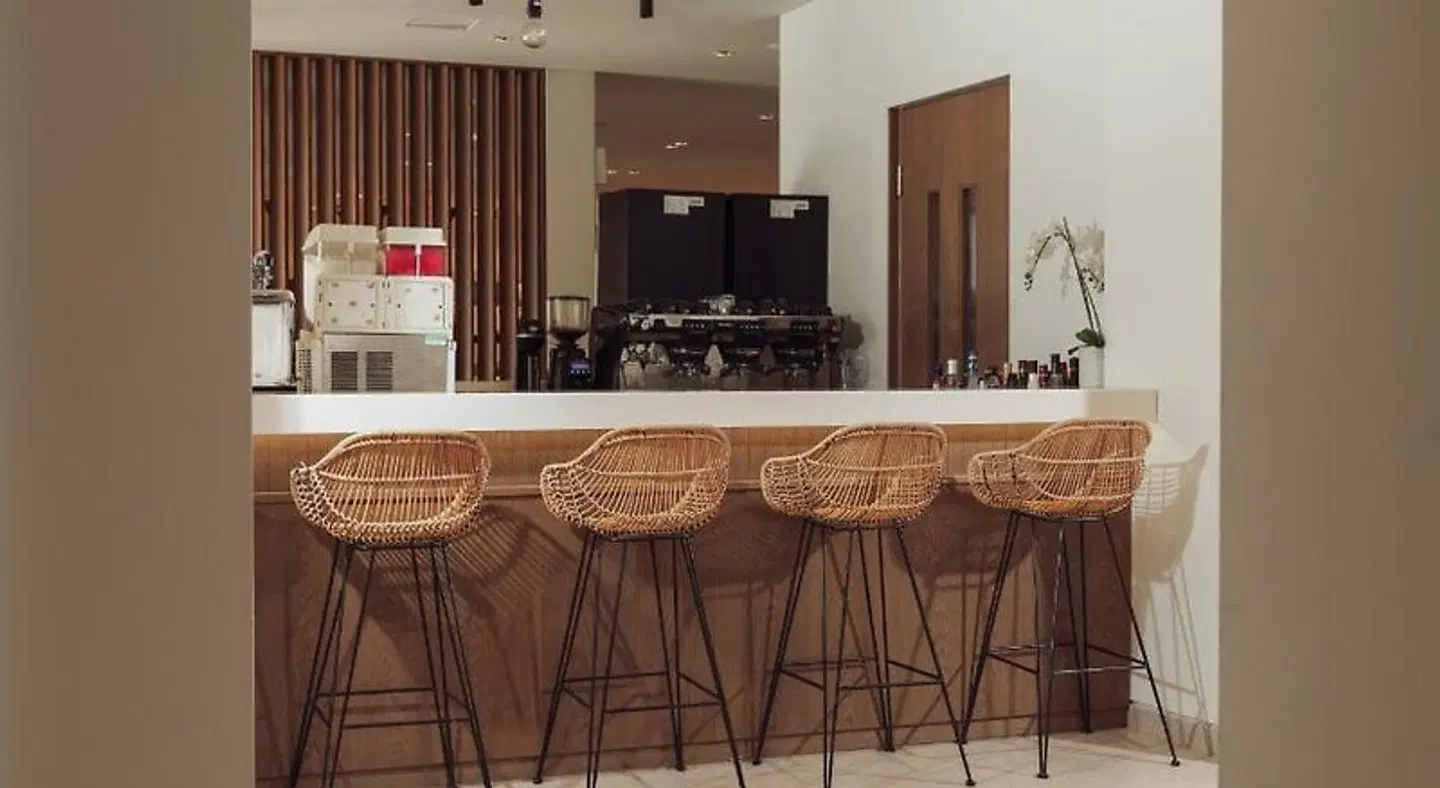 Planos Hotel Bar