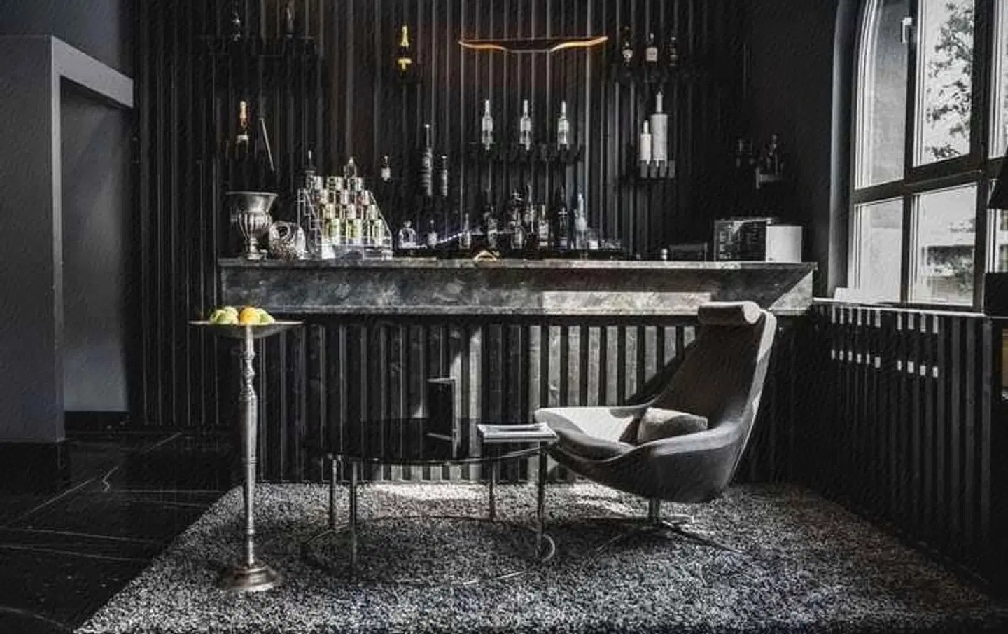 Black Bar