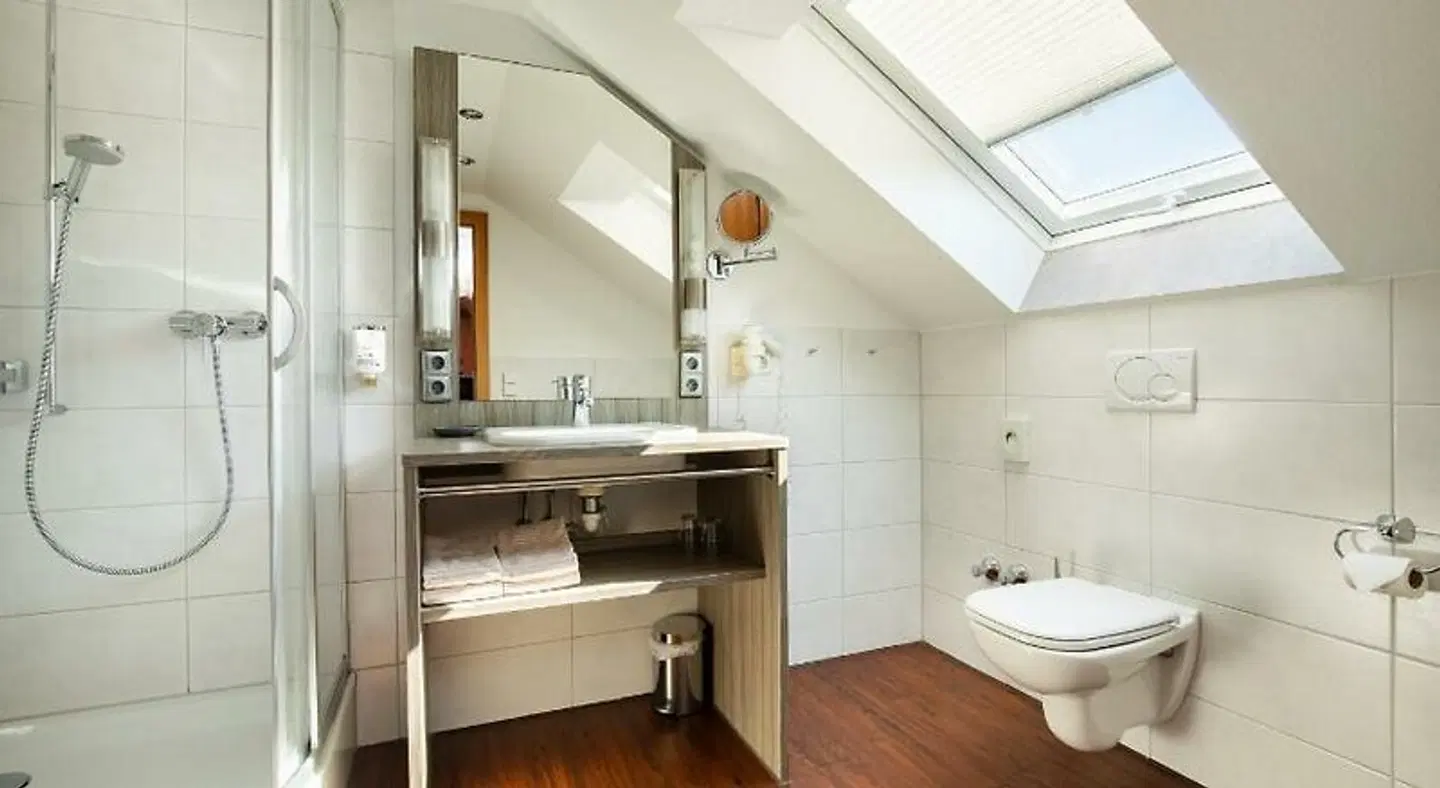 Hotel Zum Löwen - Unteres Wirtshaus Badezimmer