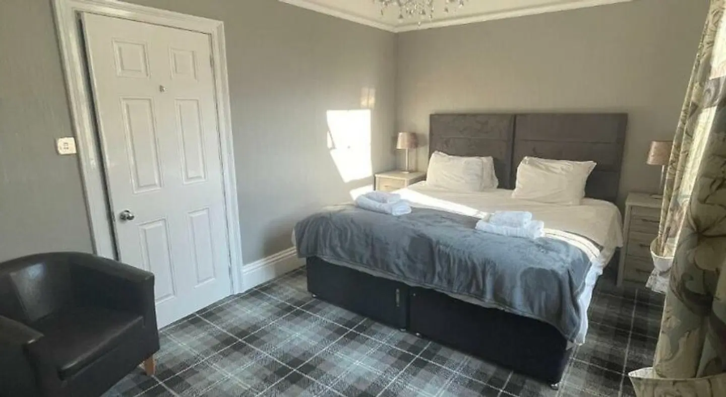 Arundel House ROOM_EXAMPLE