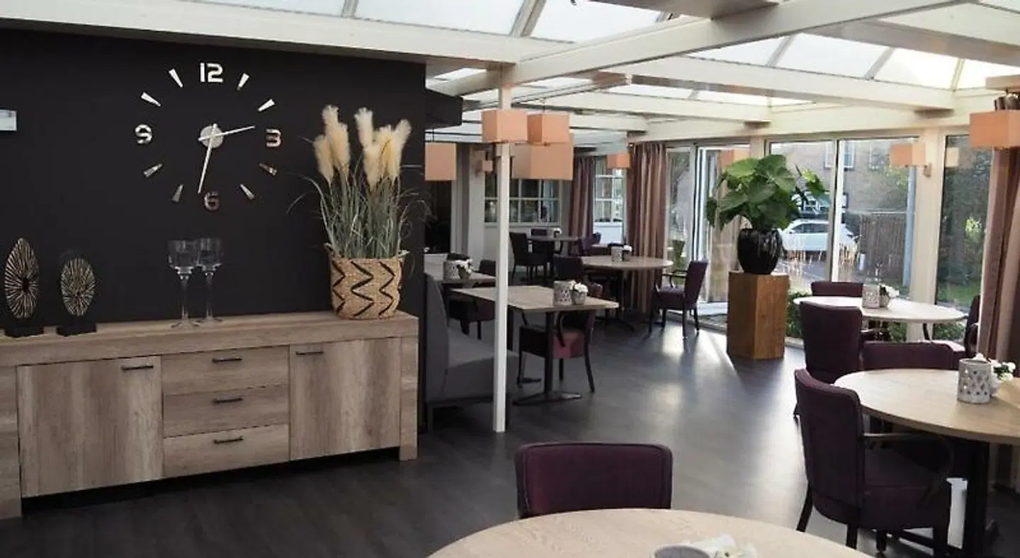De Zoete Inval - Haarlemmerliede Bar