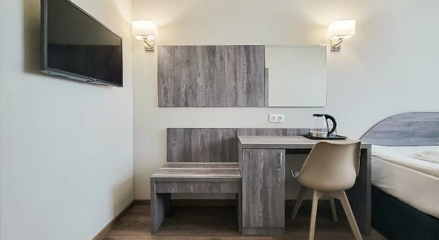 Terminal Park ROOM_EXAMPLE