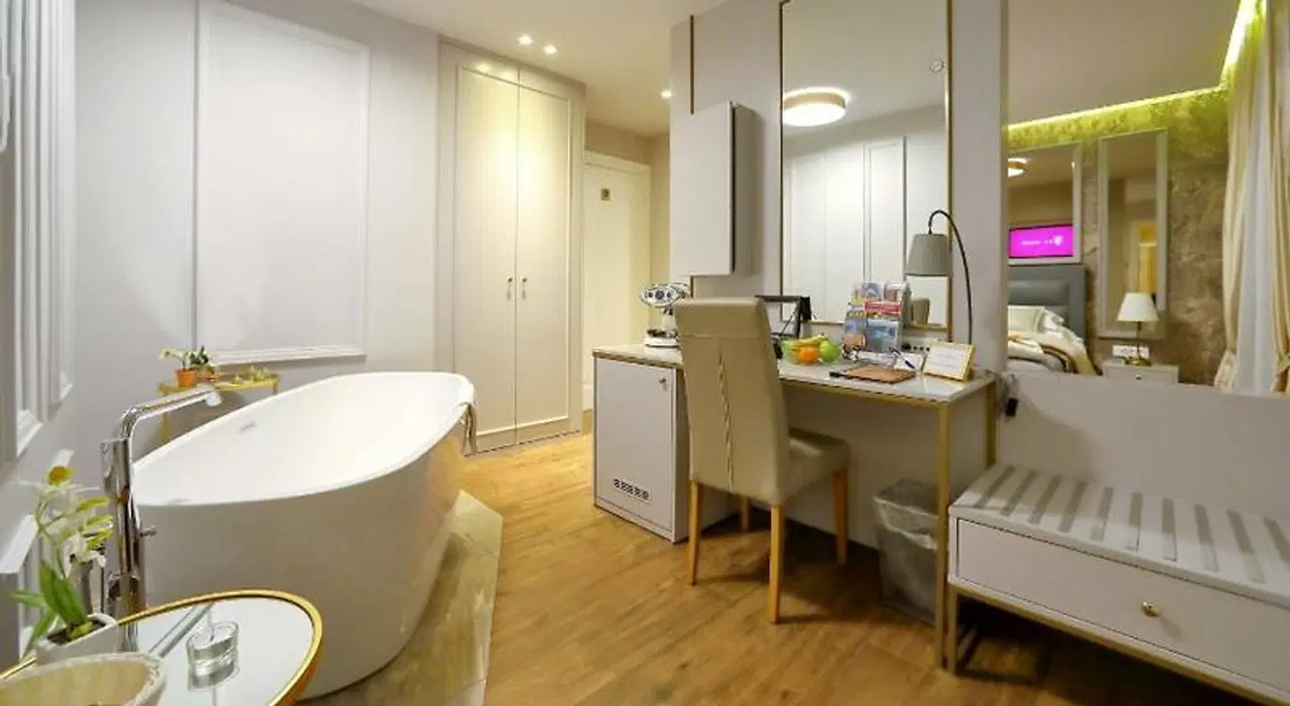 Luxury rooms Kadena Badezimmer