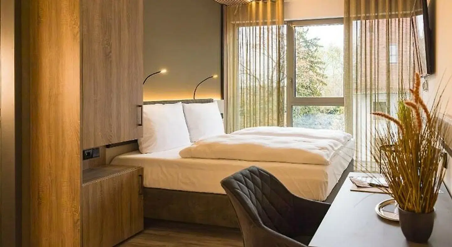 Welcome Hotel Schloss Lehen ROOM_EXAMPLE
