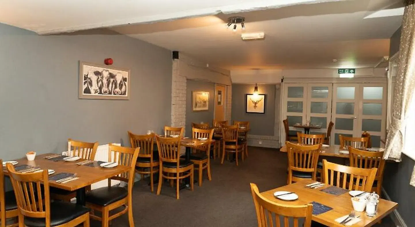 The Finch Hatton Arms Restaurant