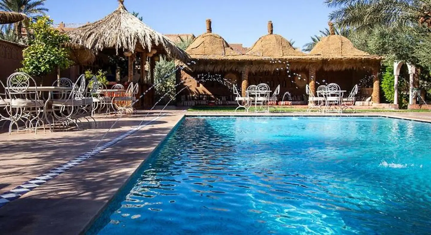 Paradis Touareg OUTDOOR_POOL