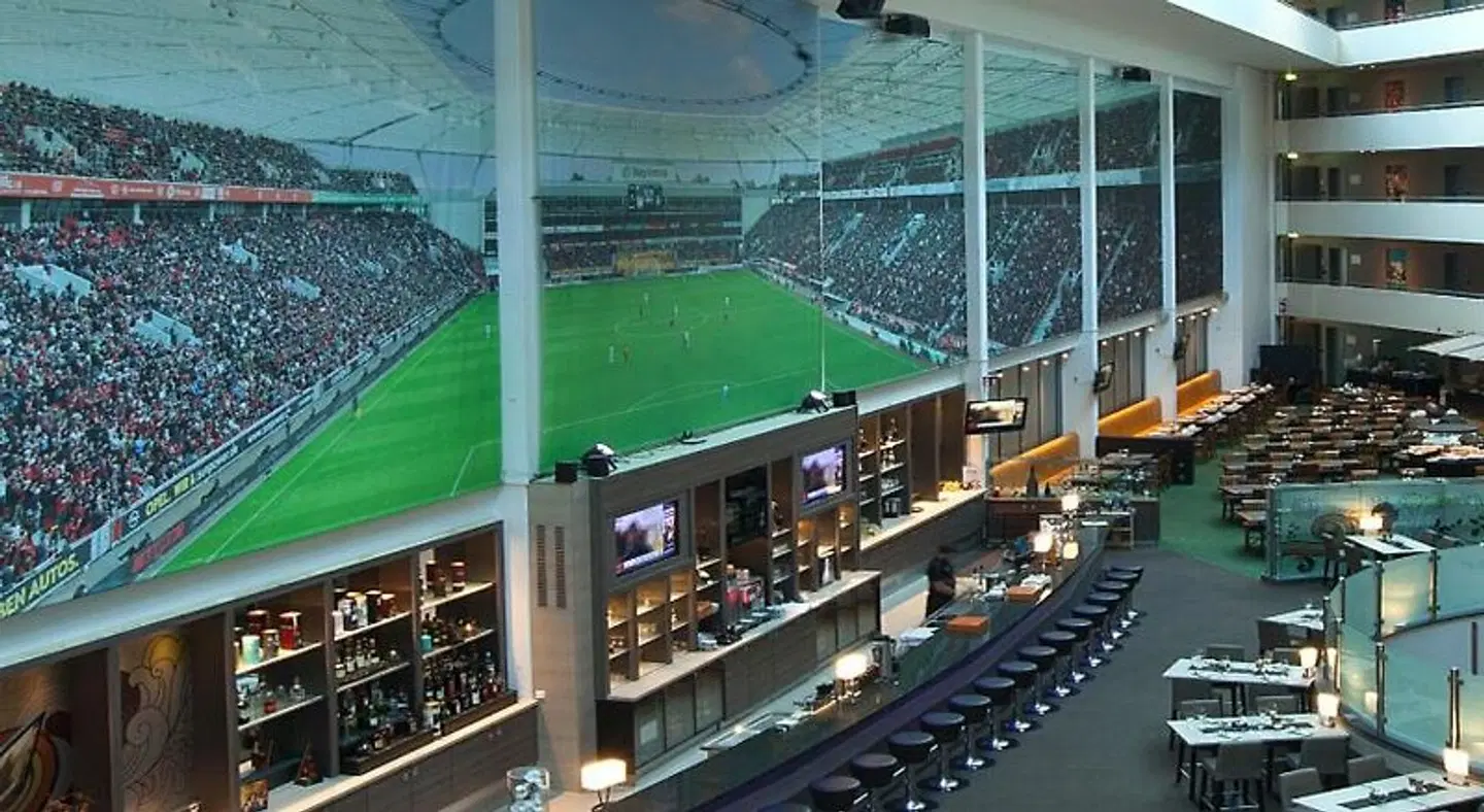 Lindner BayArena EXTERIOR