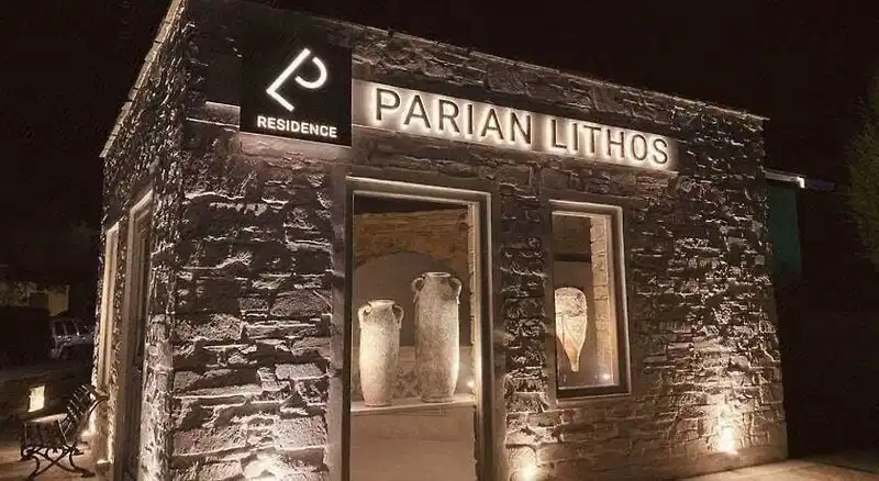 Parian Lithos – Hotelfoto
