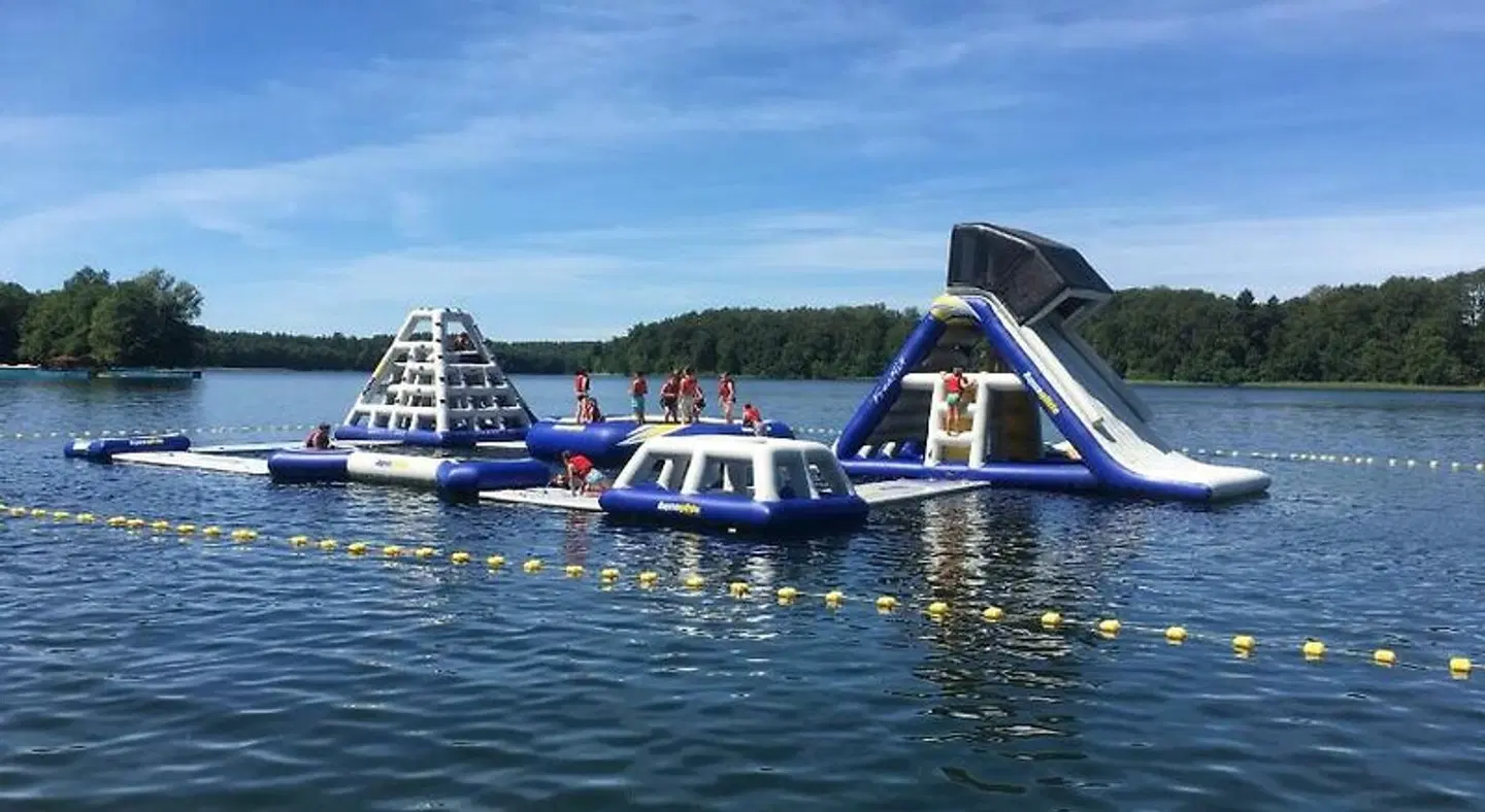 Pa'ac Cieszyno SPORTS_AND_LEISURE