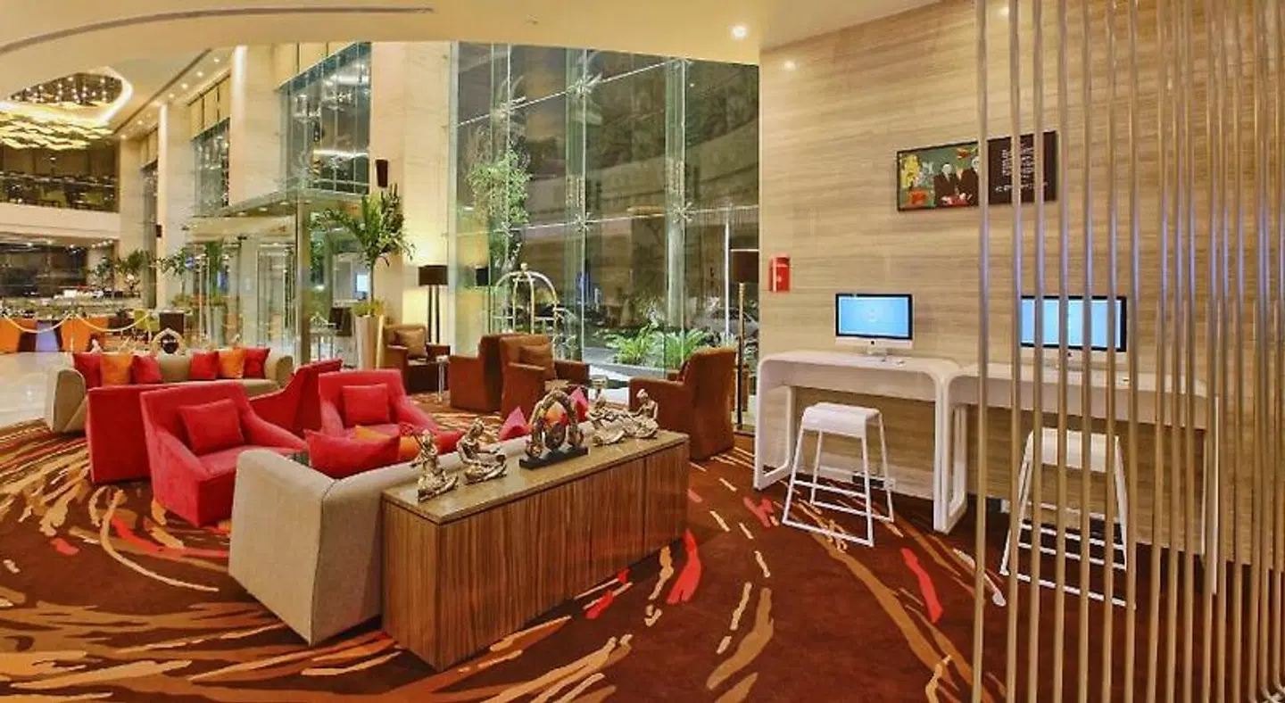 Novotel Ahmedabad Restaurant