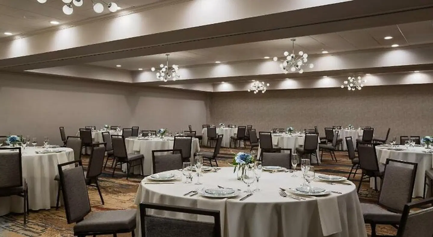 DoubleTree by Hilton Hotel Austin Northwest Arboretum Restaurant
