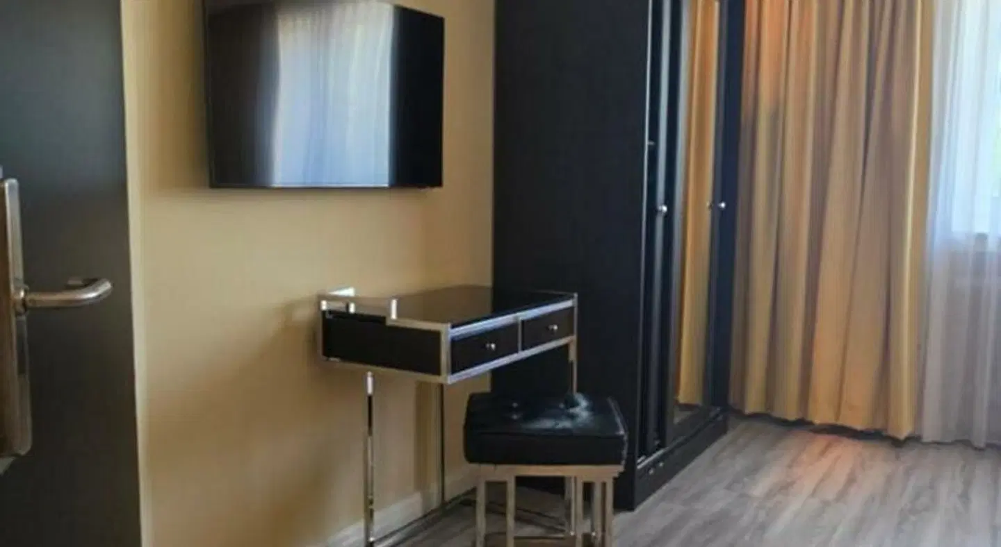 Hotel Business & More ROOM_EXAMPLE