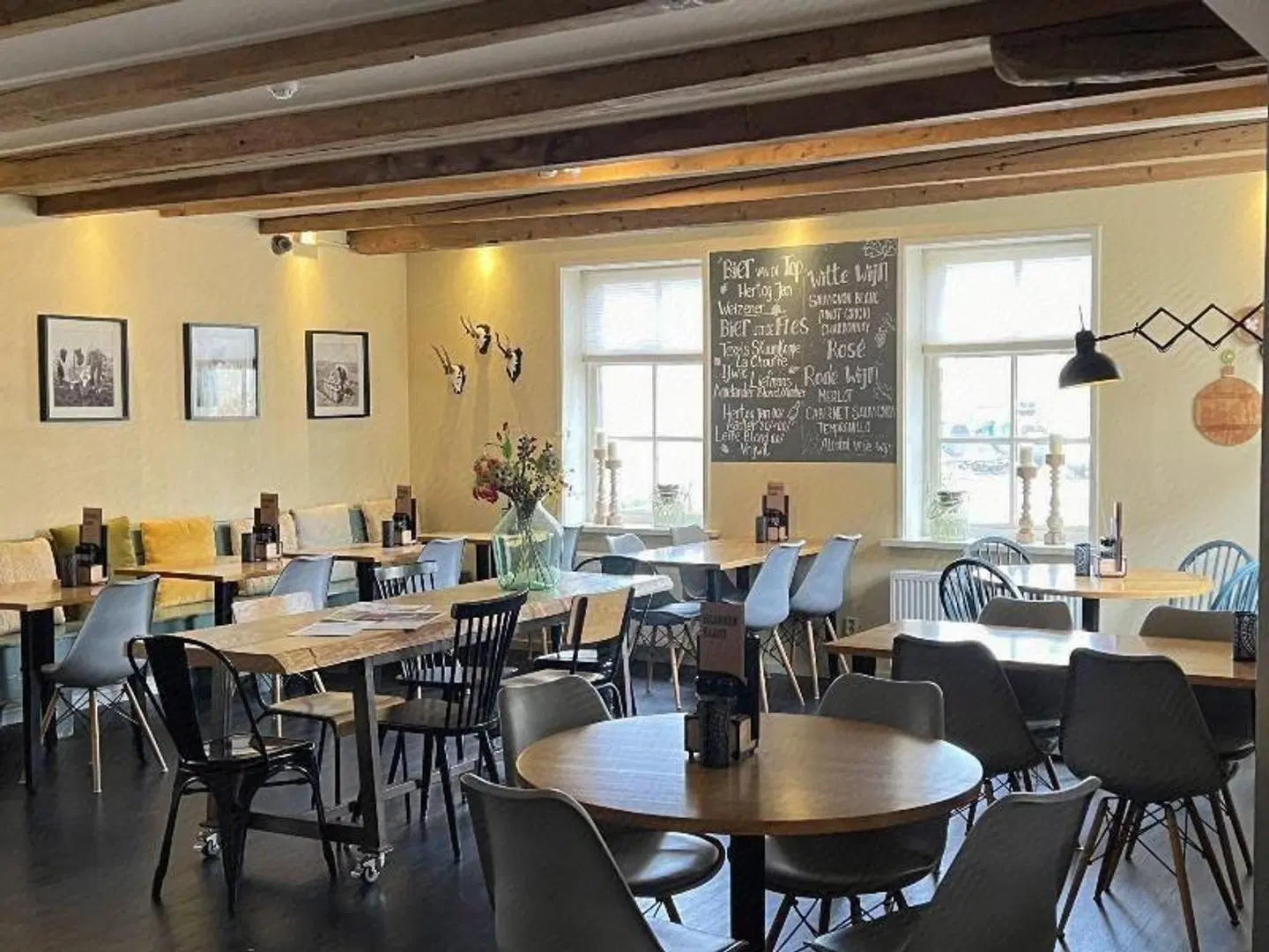 Bij hen op Ameland Bar