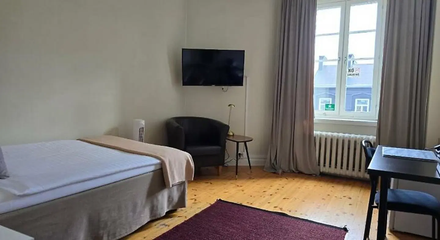 Emma ROOM_EXAMPLE