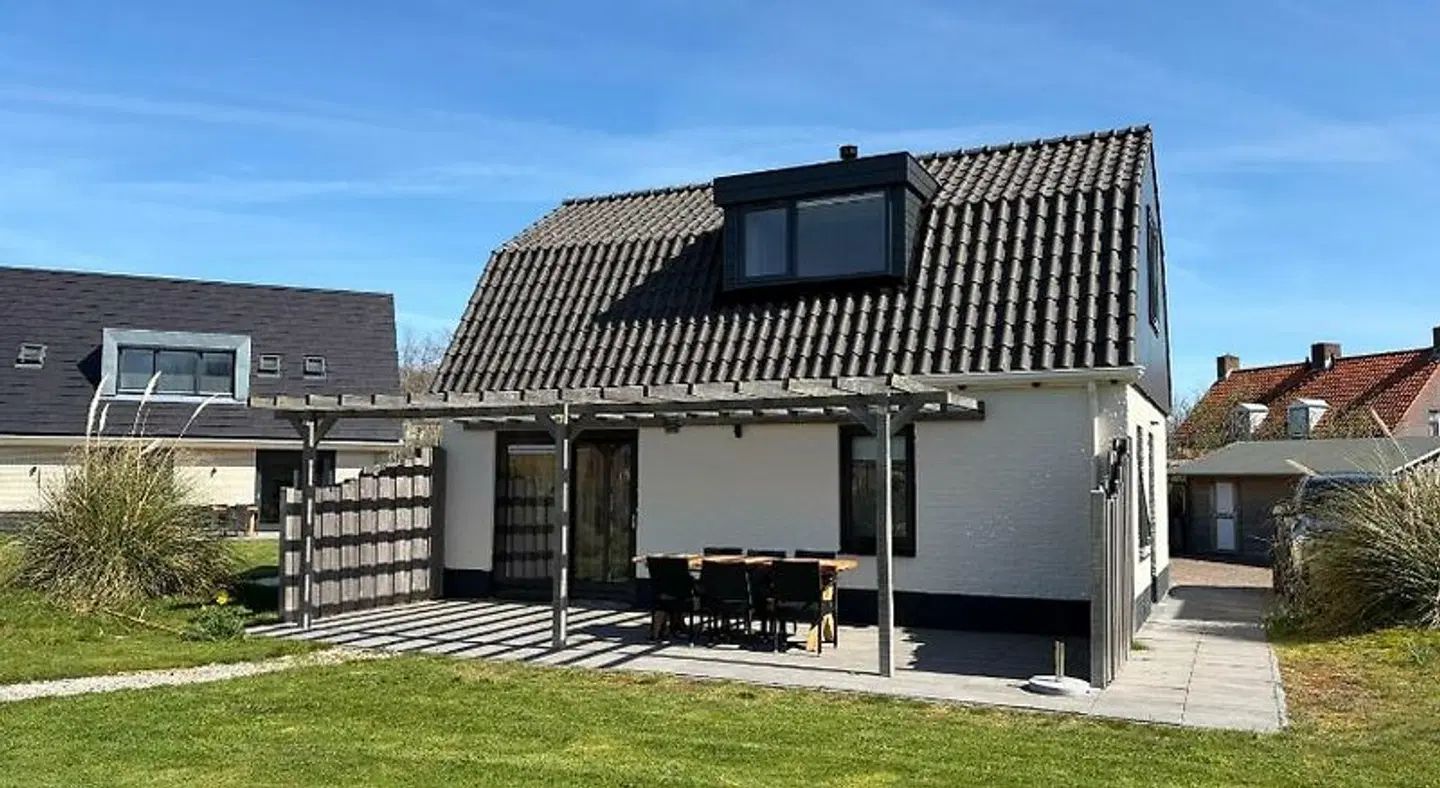 't Eibernest EXTERIOR