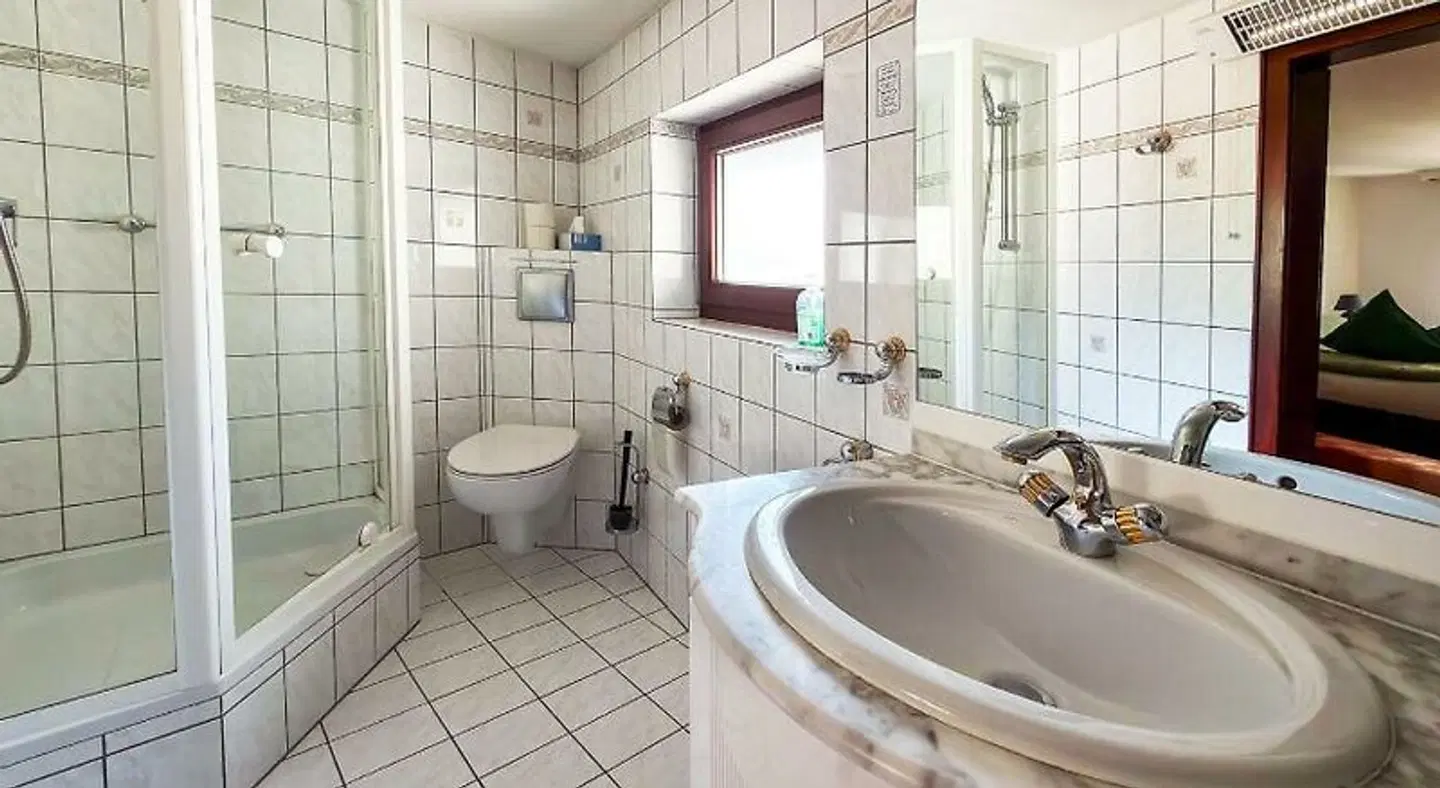 Zur Burgschänke Badezimmer