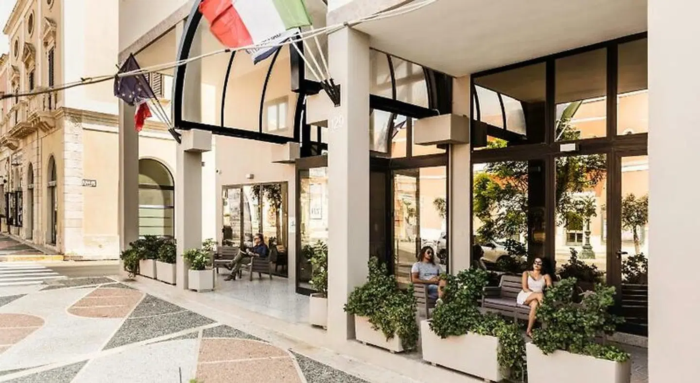 Hotel Fly Gallipoli EXTERIOR