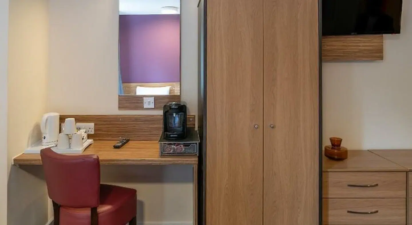 Britannia Edinburgh Hotel ROOM_EXAMPLE