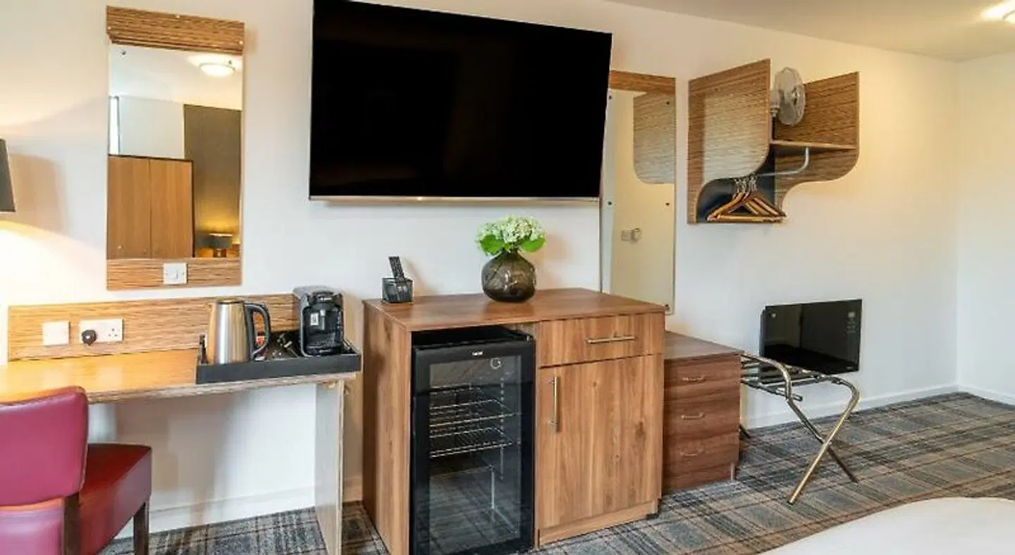 Britannia Edinburgh Hotel ROOM_EXAMPLE