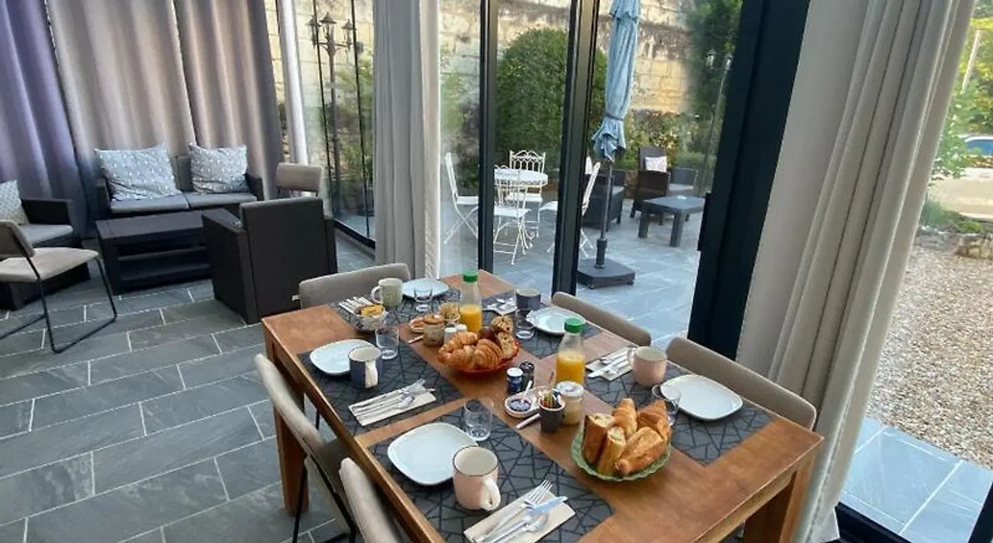 Les Rives du Cher Restaurant