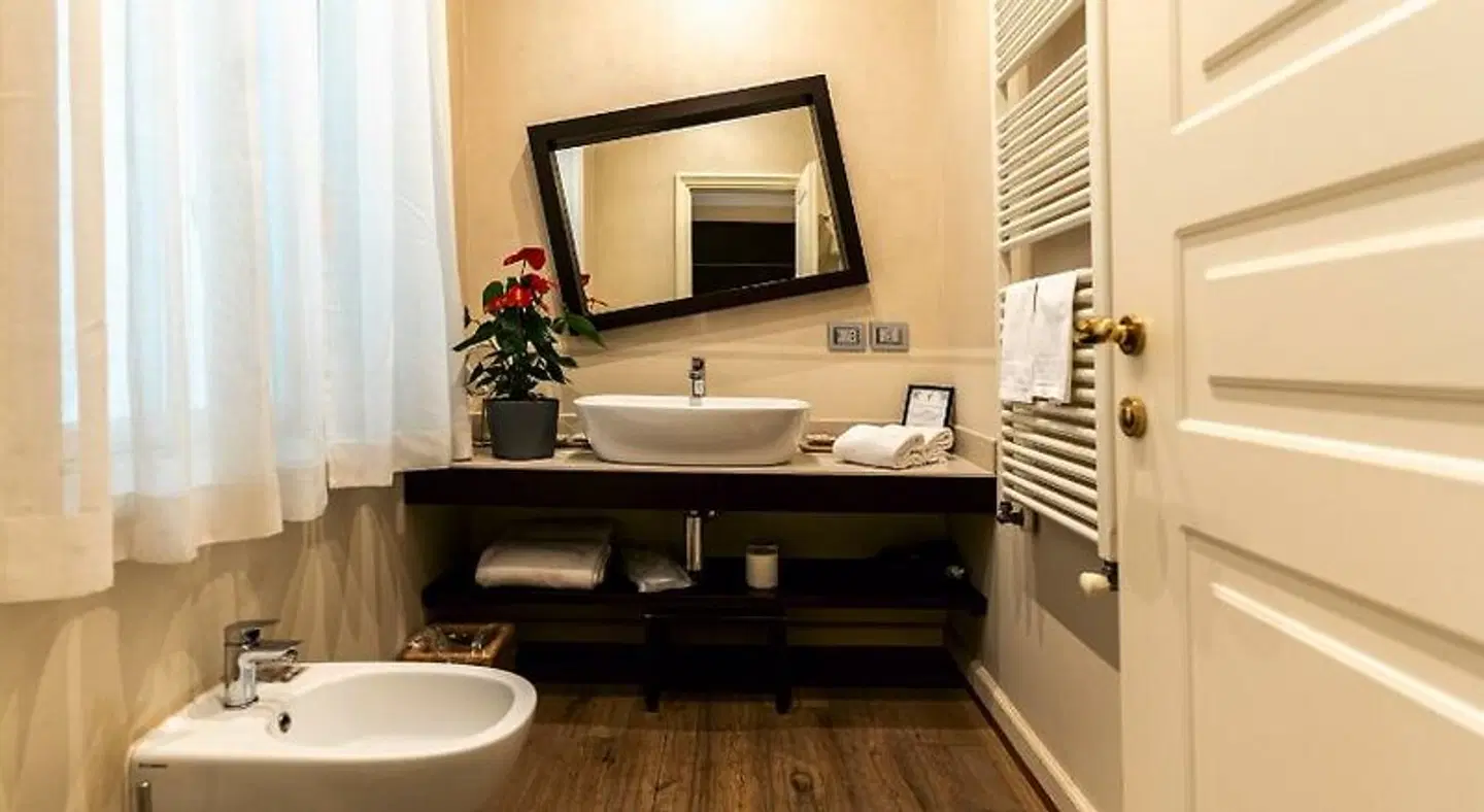 TownHouse 33 Boutique Hotel Badezimmer