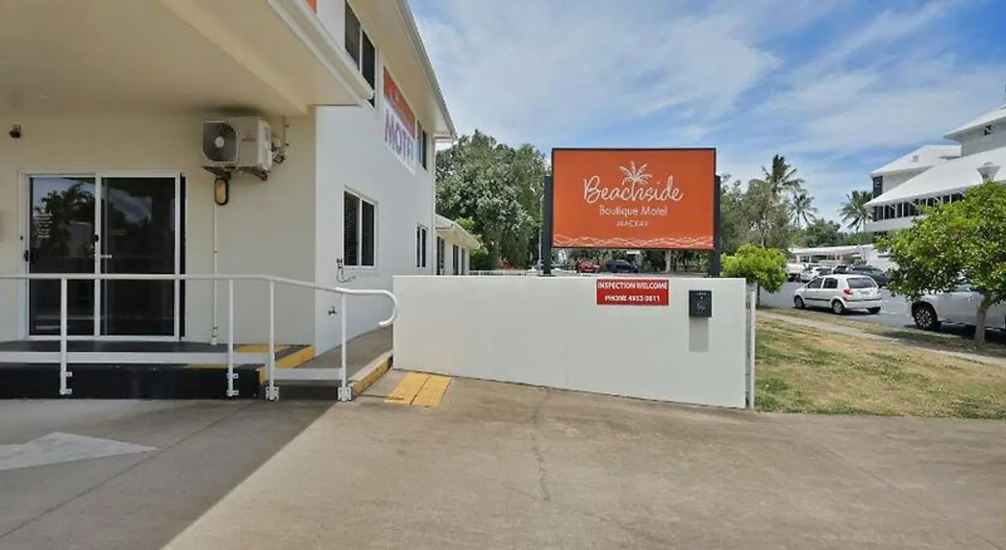 Beachside Boutique Motel Mackay Terrasse