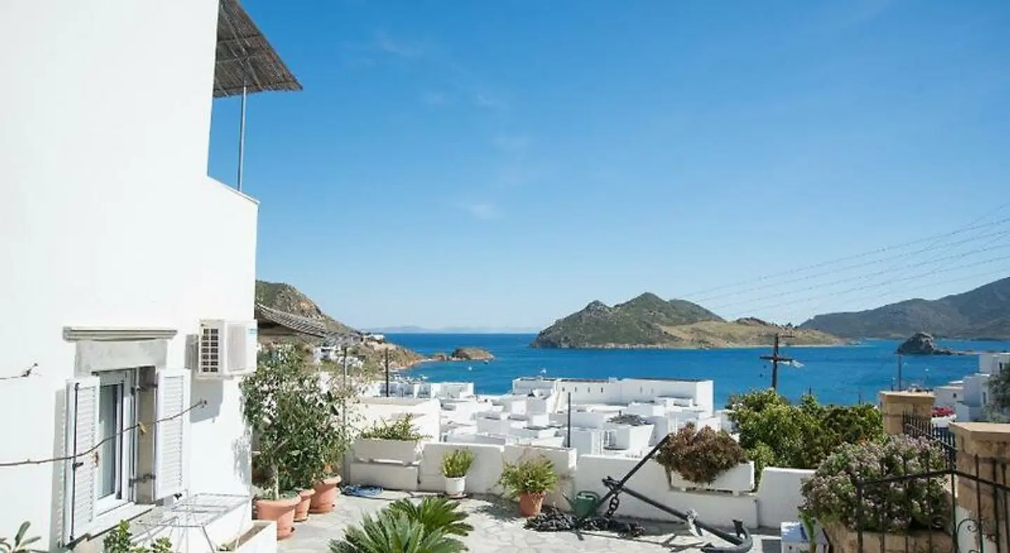 Captain Manos Studio Apartments Strand