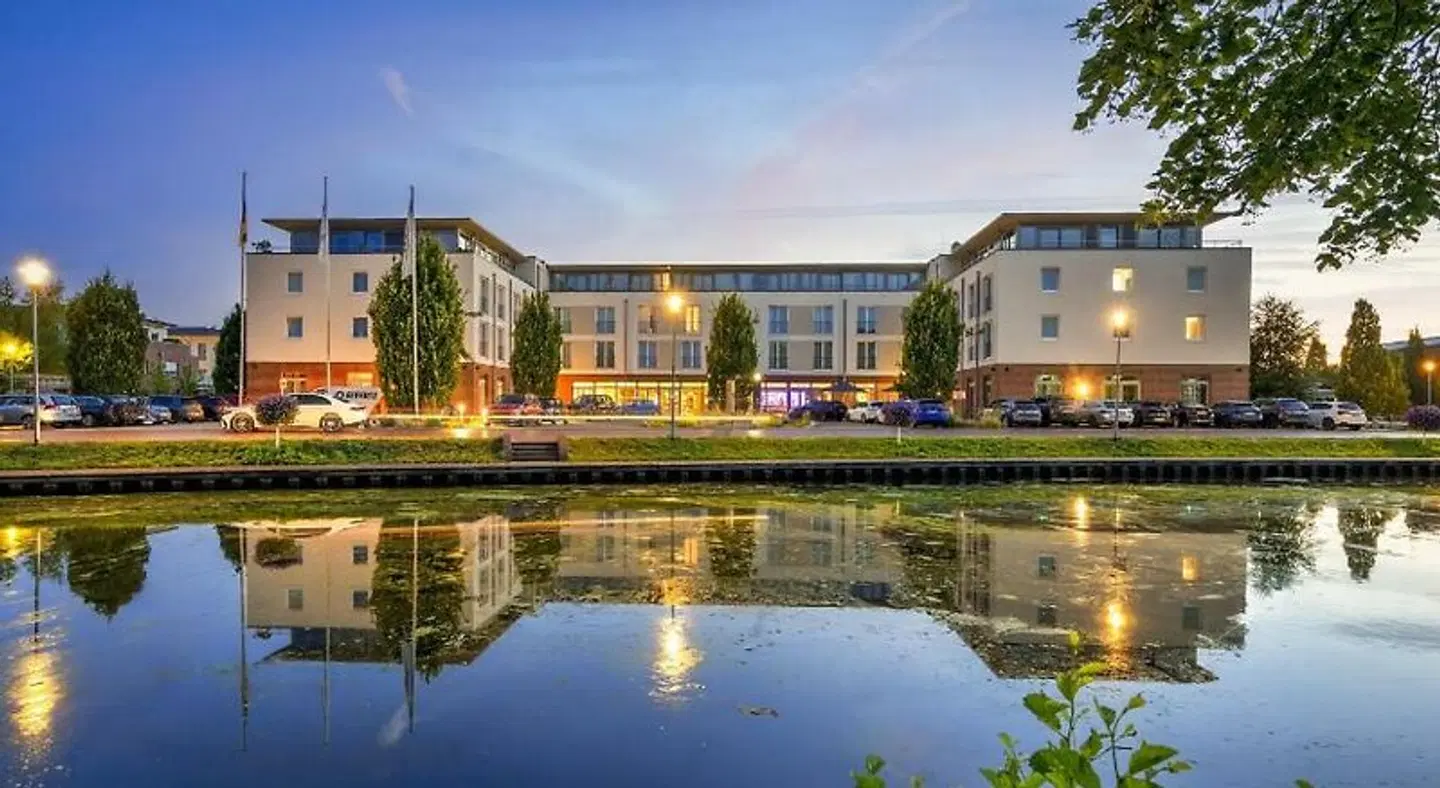 Best Western Plus Hotel Papenburg EXTERIOR