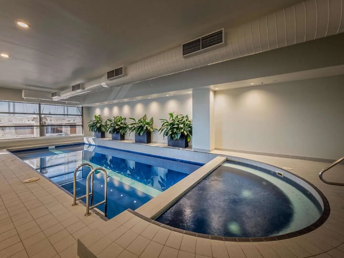 Parkroyal Melbourne Airport Hallenbad