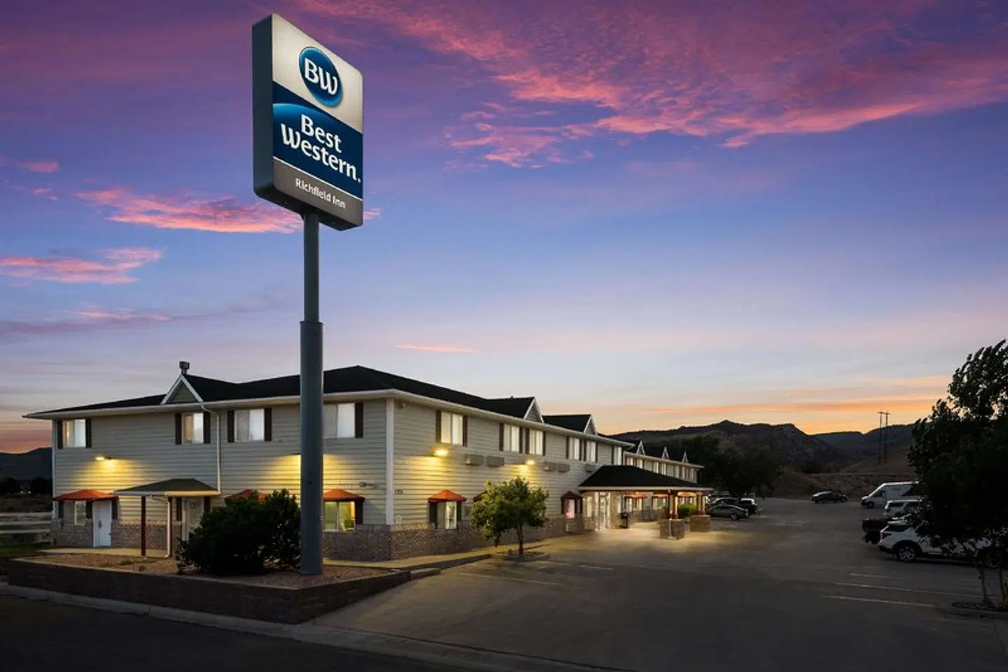 Best Western Richfield Inn EXTERIOR