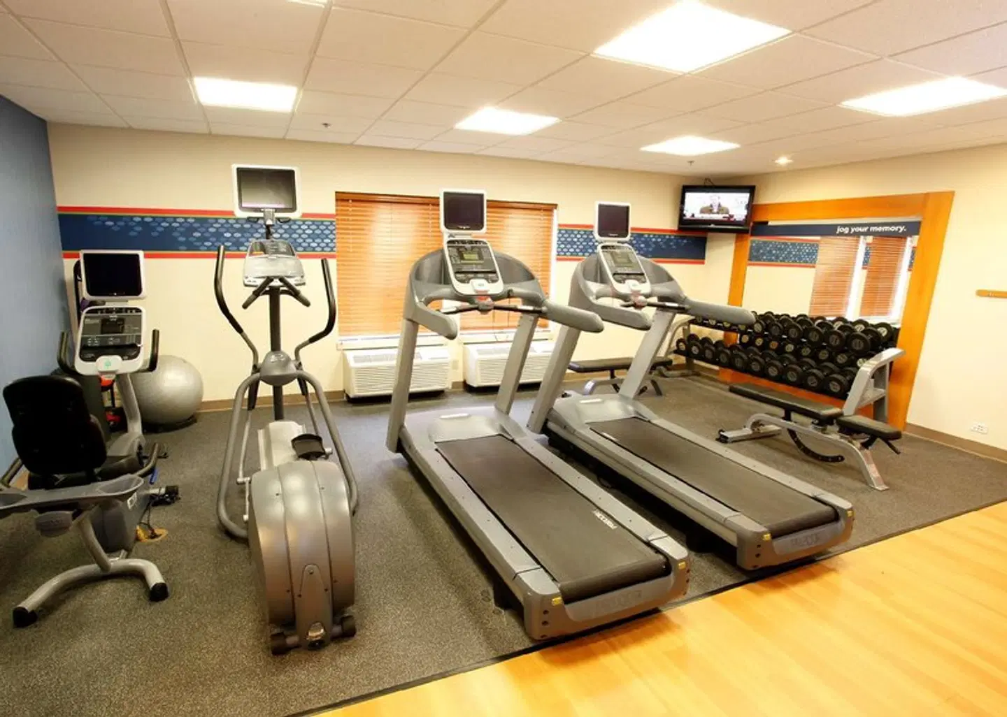 Hampton Inn Rockford SPORTS_AND_LEISURE